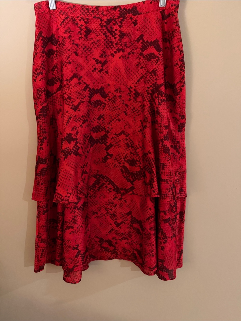 Ann Taylor Red Snake Print Midi Skirt Size 8